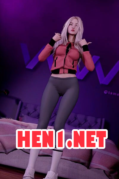 Poster Cô gái vừa nhảy múa vừa phục vụ - Tập 1